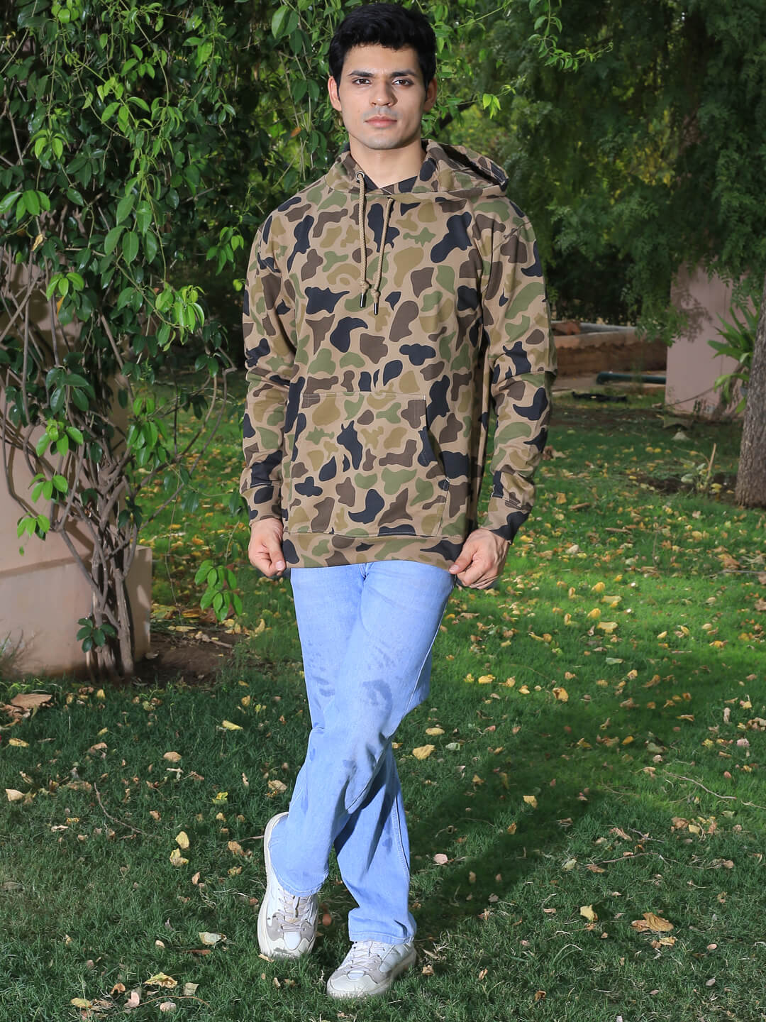 Men Long Sleeves Army Original Printed Hoodie with Two Front Pocket