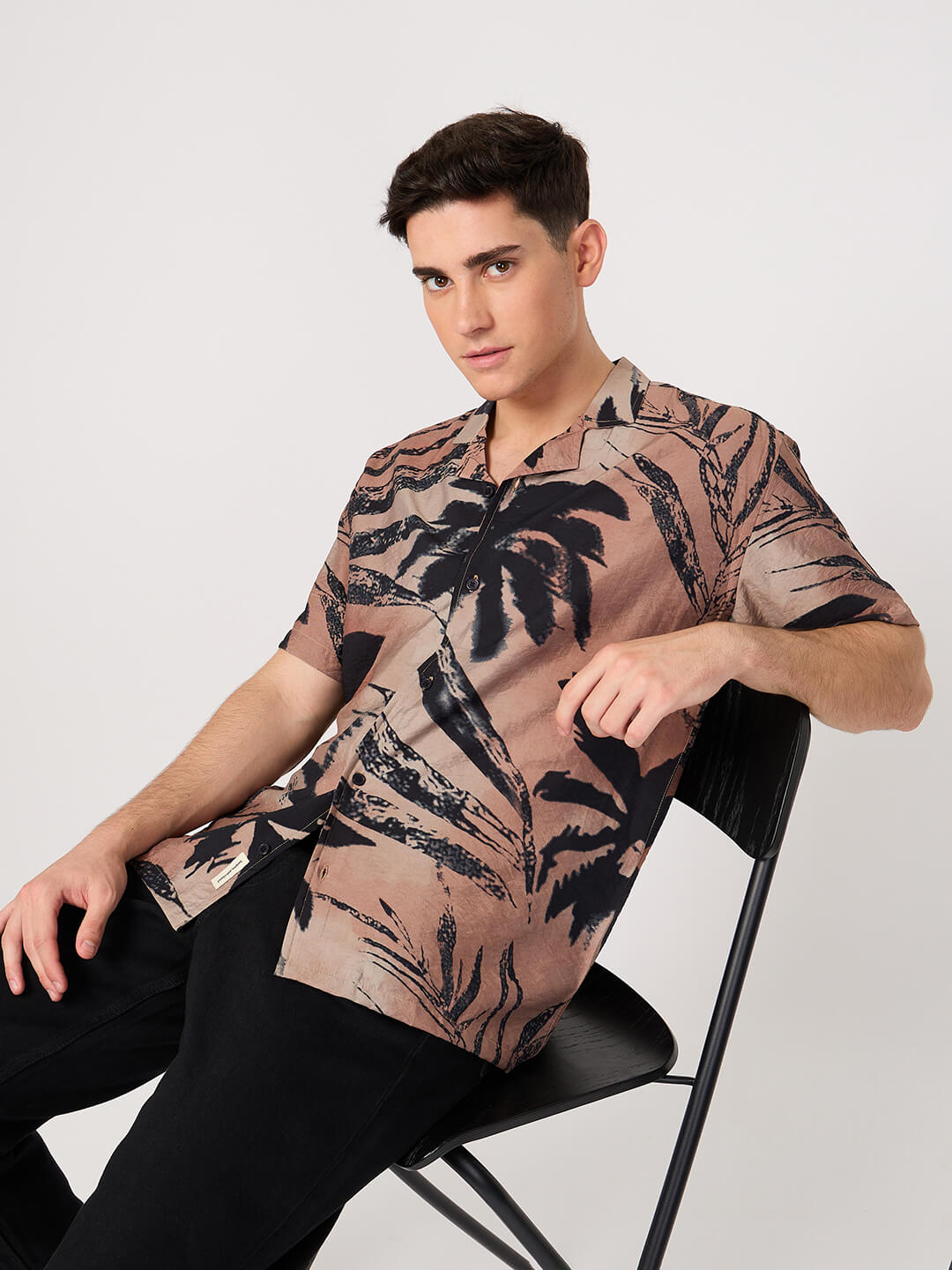 men's stylish resort shirt vacation wear